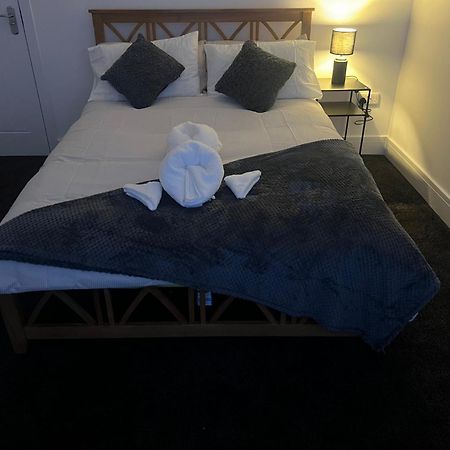 Ashfield New Place Newcastle-under-Lyme Εξωτερικό φωτογραφία