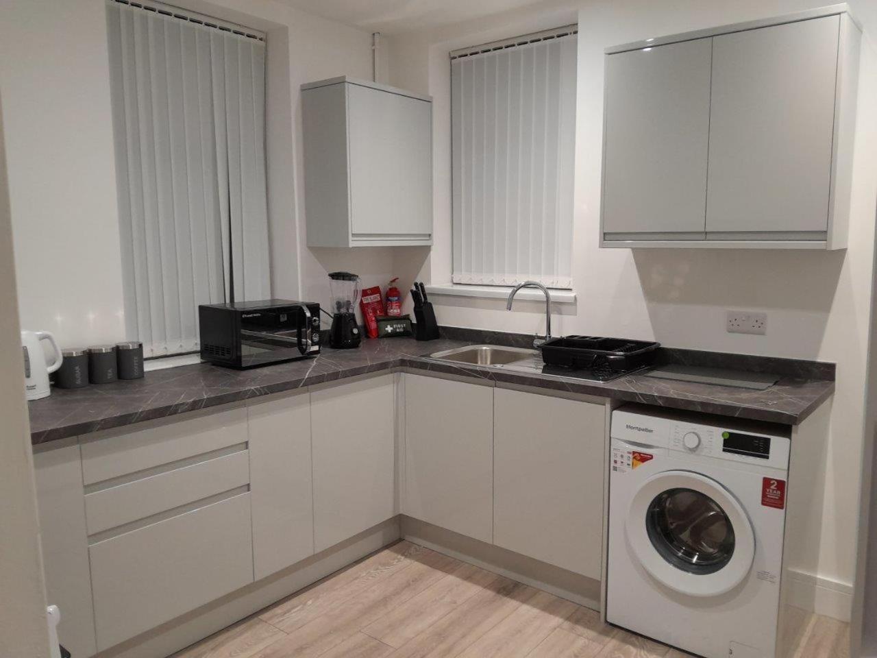 Ashfield New Place Newcastle-under-Lyme Εξωτερικό φωτογραφία